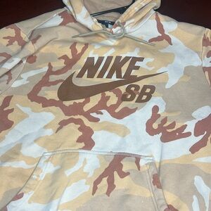 Camo Nike SB hoodie